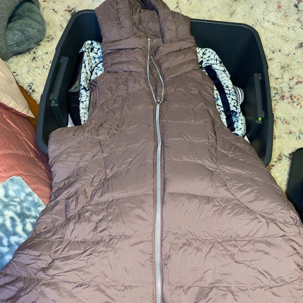 Pack it down vest- lululemon! In mauve